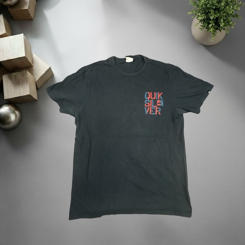 Vintage Quiksilver New York Graphic T-Shirt Black Y2K Skater Tee